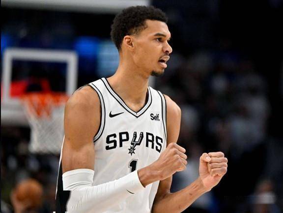 重磅！今晨圣安东尼奥马刺调整名单以备中超国际比赛日广厦男篮备战欧篮联，AC米兰状态回暖备战欧联的简单介绍