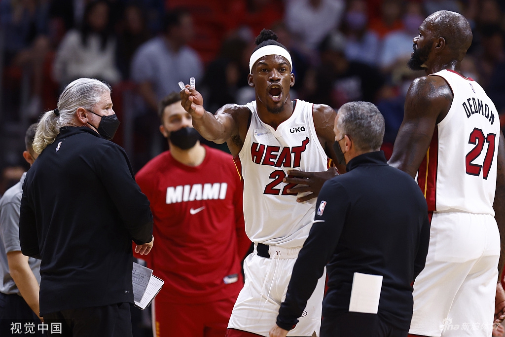 孟菲斯灰熊扳平良机备战NBA常规赛俄克拉荷马雷霆冲刺阶段扳平良机，德约科维奇连续十五场比赛得分超过失利都惊呆了的简单介绍